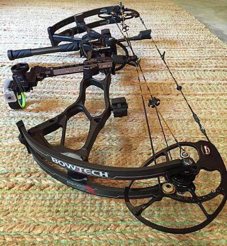 Bowtech BT-X 31" compound bow in Black Ops finish Compound bow for sale